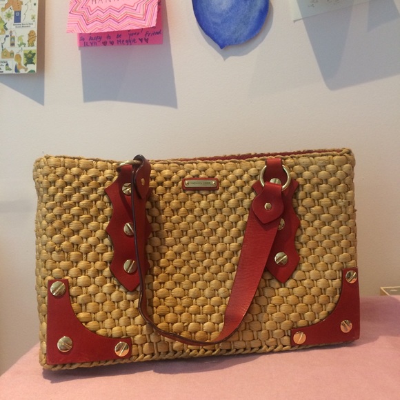 Michael Kors Handbags - Michael Kors basket bag